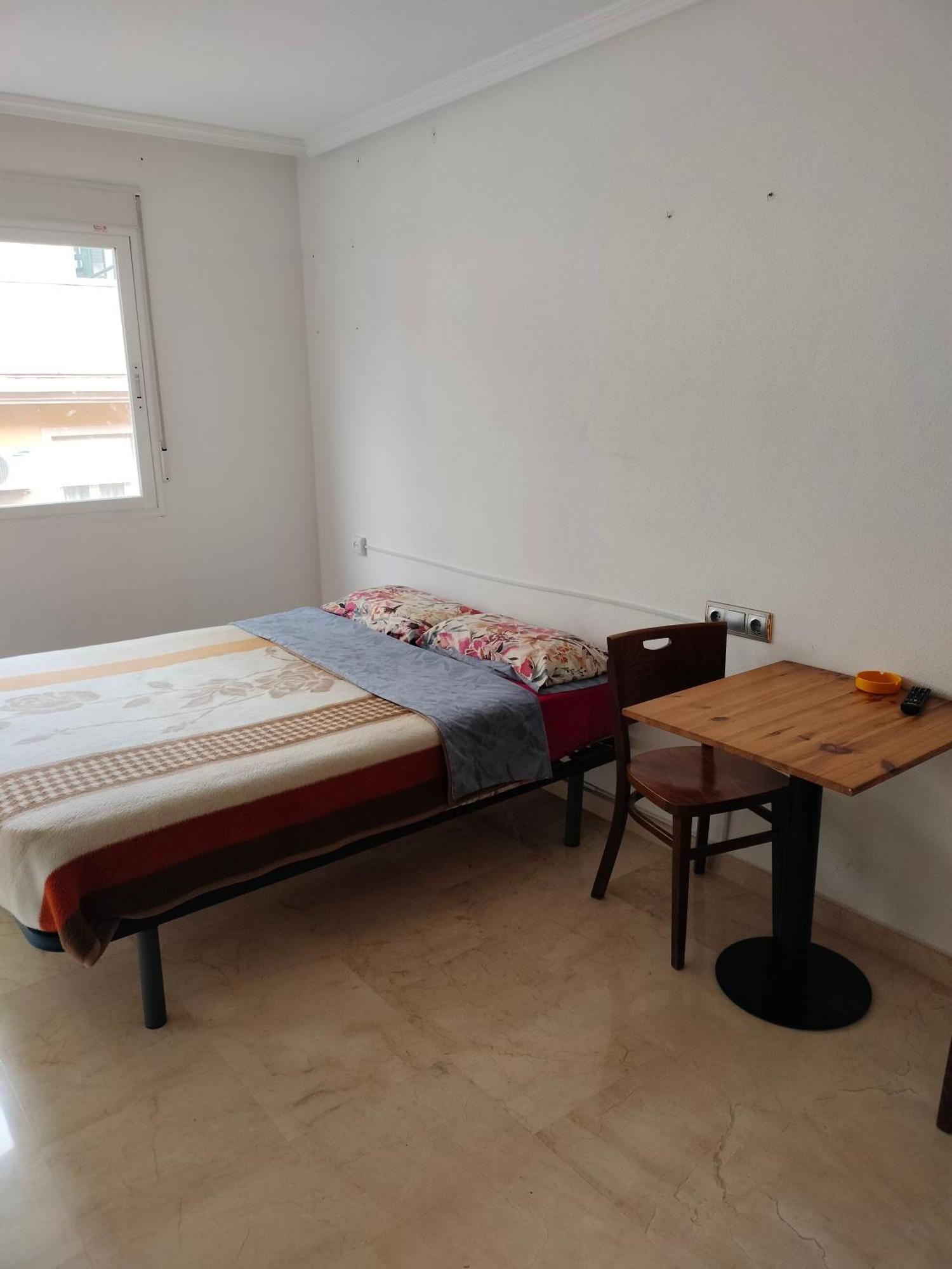阿利坎特Holiday Centre Deluxe公寓 外观 照片